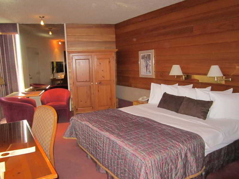 Hotels Gouverneur Rimouski Exterior photo